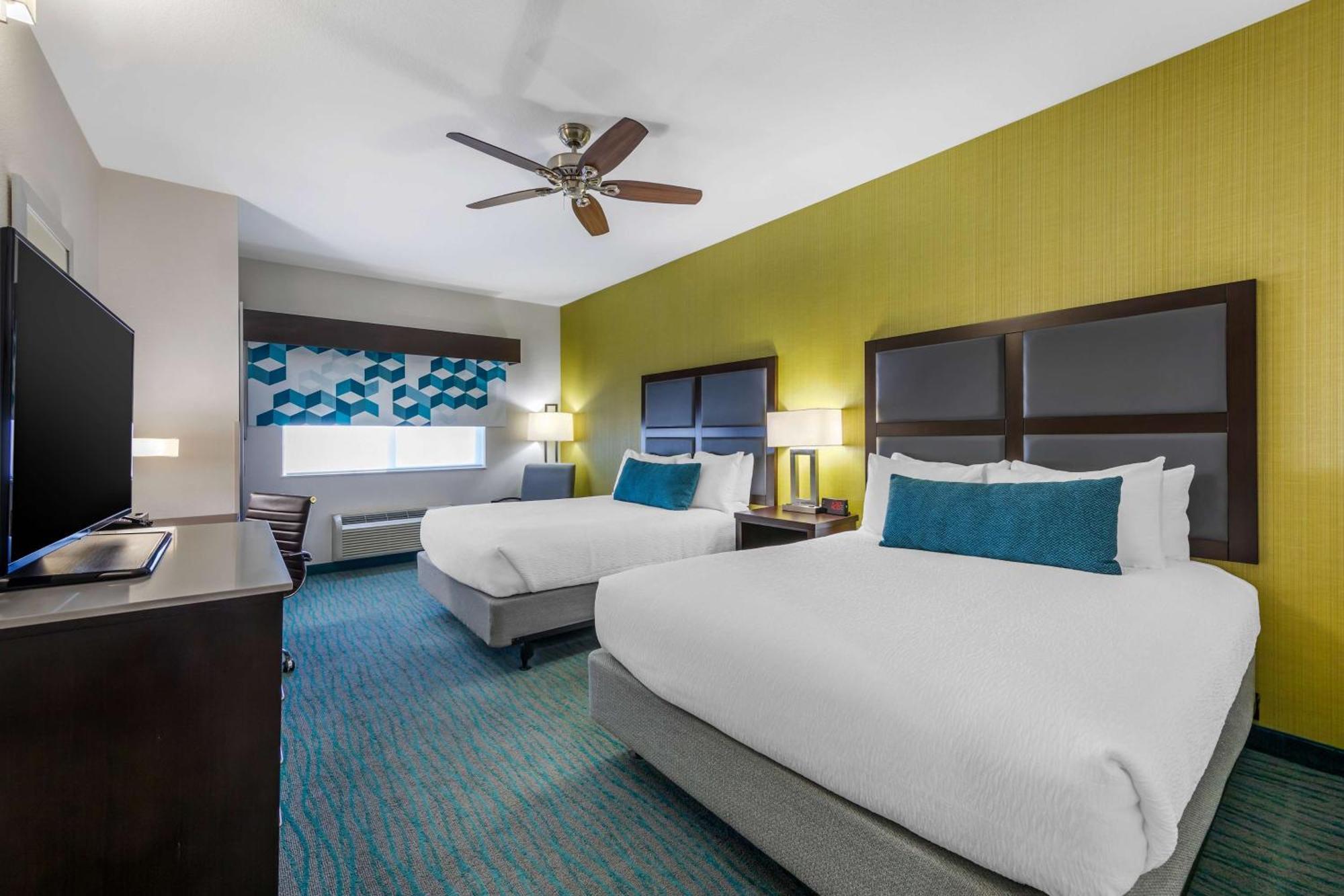 Best Western Plus Taft Inn Exterior photo